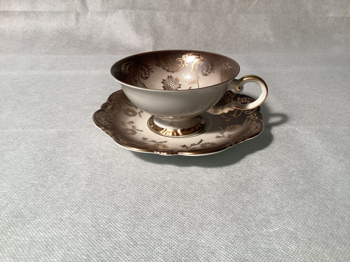 Seltmann Vohenstrauß collectible cup set, vintage