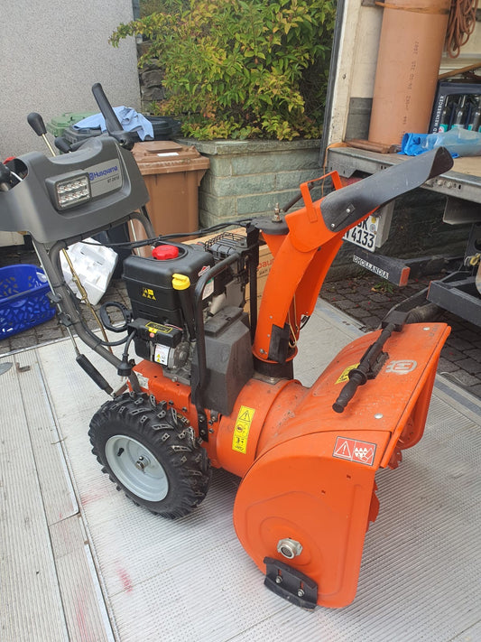 Husqvarna ST 261E Schneefräse, gebraucht – weitere Ansicht