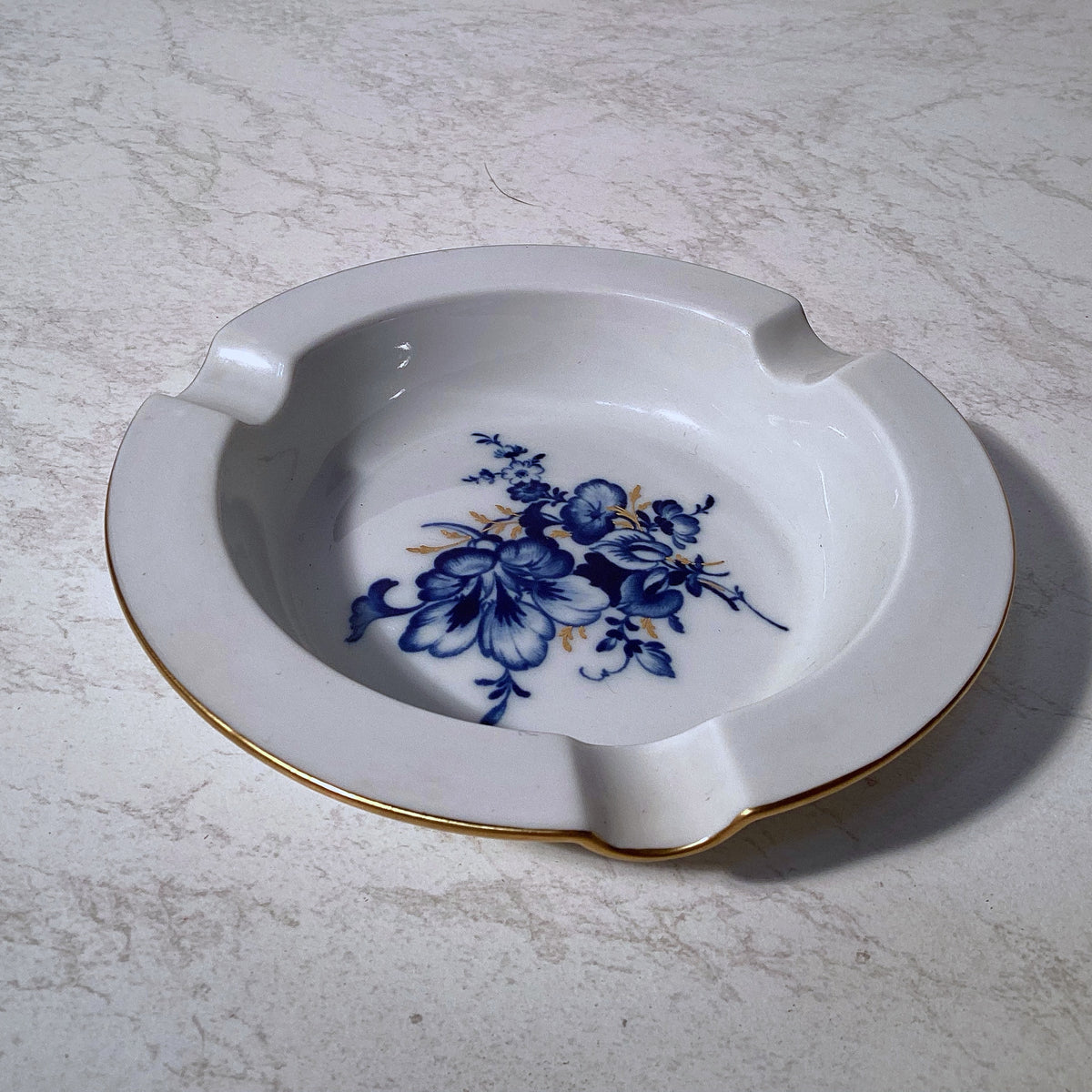 Porzellan-Aschenbecher mit Meissen-Zuordnung, Ø 12,5 cm