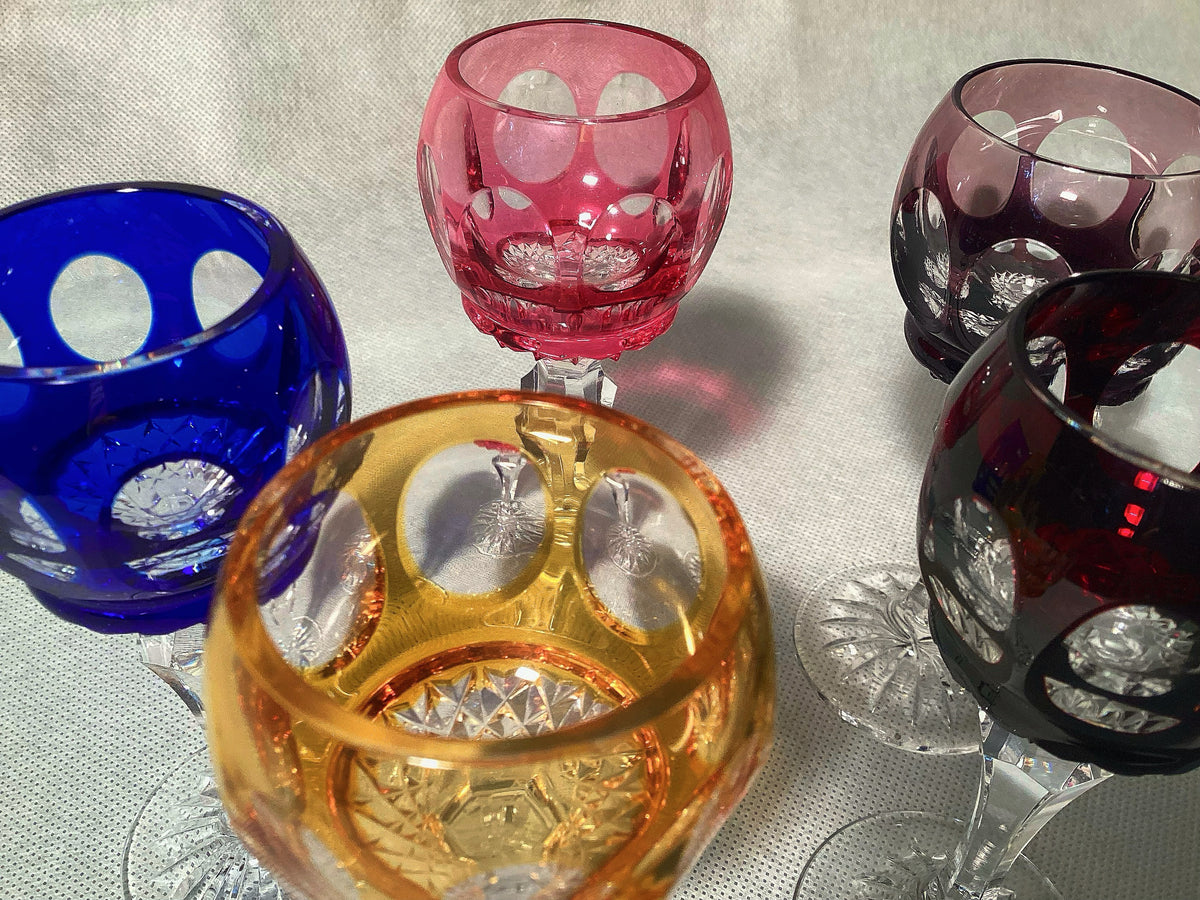5 kleine Römergläser aus Kristall, mehrfarbig, Vintage