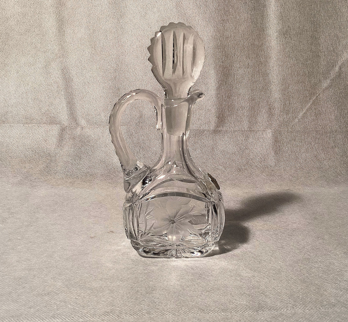 Kleine Likörkaraffe aus Bleikristall, 19 cm