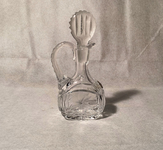 Kleine Likörkaraffe aus Bleikristall, Vintage Glas Kristallkaraffe – Gesamtansicht