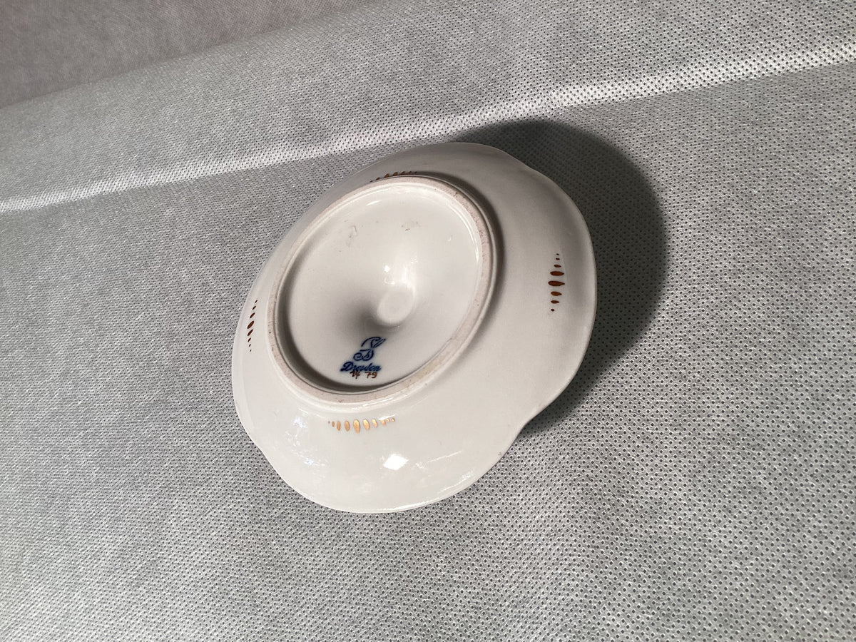 Dresden Porzellan Sammeltasse bemalt Teetasse, Mini hübsche Tasse 14 79 – Detailansicht 2