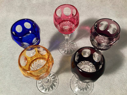 5 Alte Römer Kristall klein. Weingläser, Weinrömer mehrfarbig – Detailansicht 3