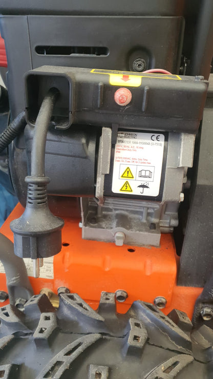 Husqvarna ST 261E Schneefräse, gebraucht – 61 cm, Elektrostart
