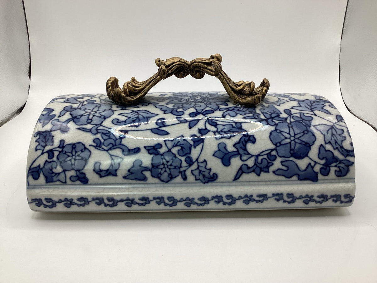 Neundorf ceramic trinket box, blue and white, brass fittings, 23 cm