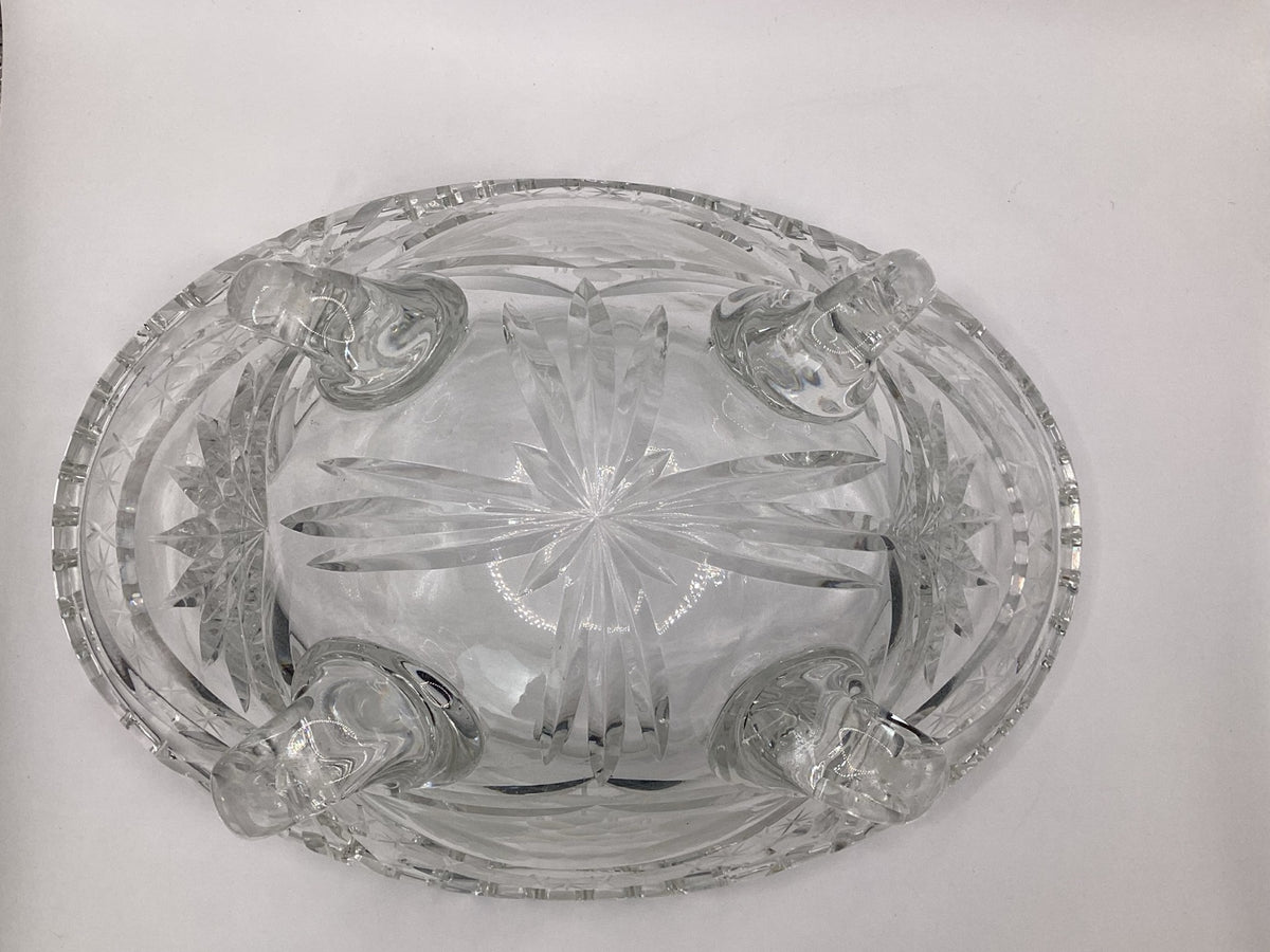 Ovale kristallen schaal op vier glazen poten, sterrenfacettering, 30 cm
