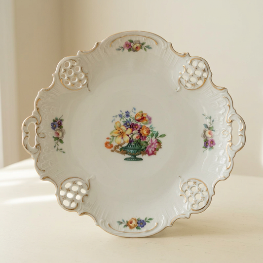 Rosenthal Molière Bavaria Durchbruchschale mit Blumendekor und Goldrand – Wohnbeispiel
