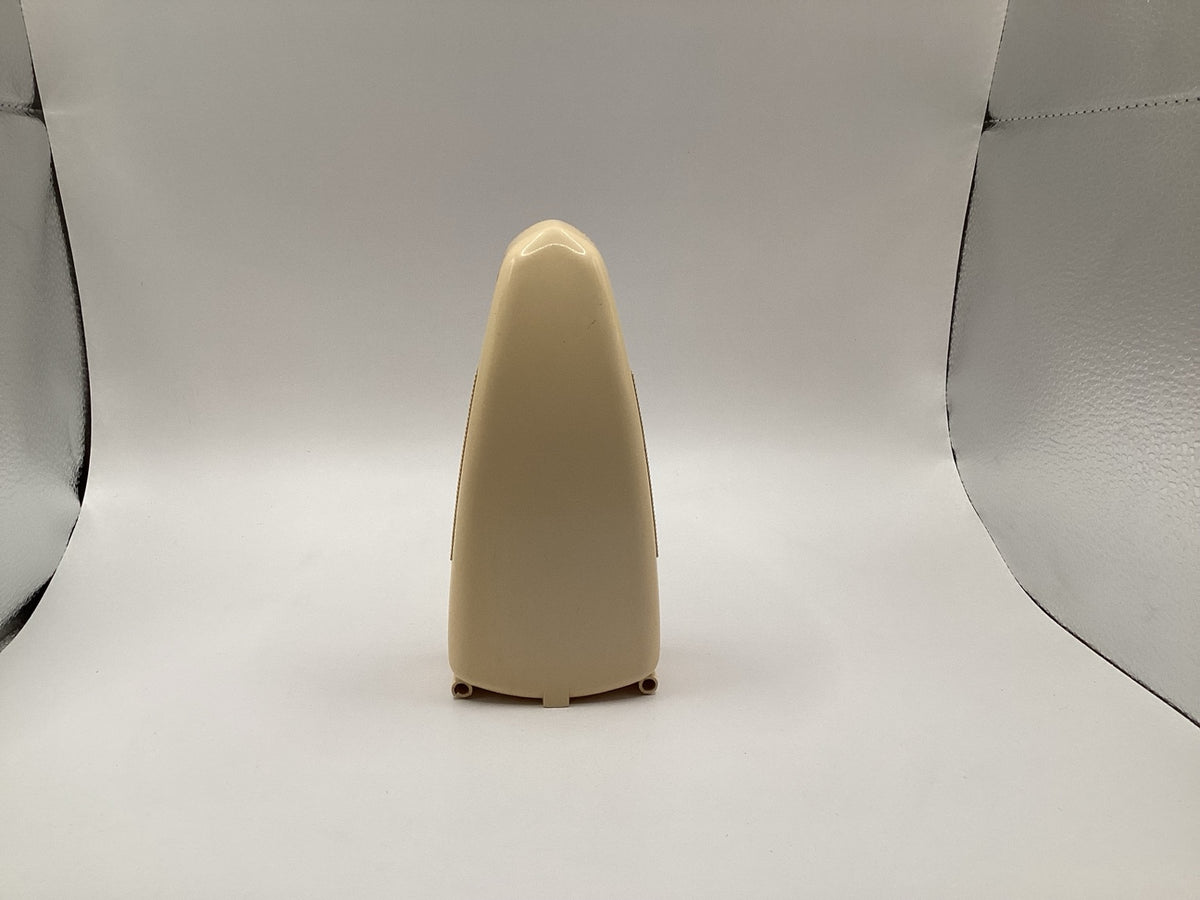 Wittner Taktell Piccolo Metronom, glatte cremefarbene Rückseite mit Gebrauchsspuren
